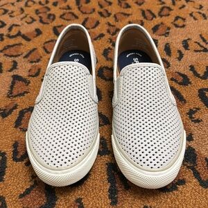 Women’s Sperry Top-Sider slip on, Size 8